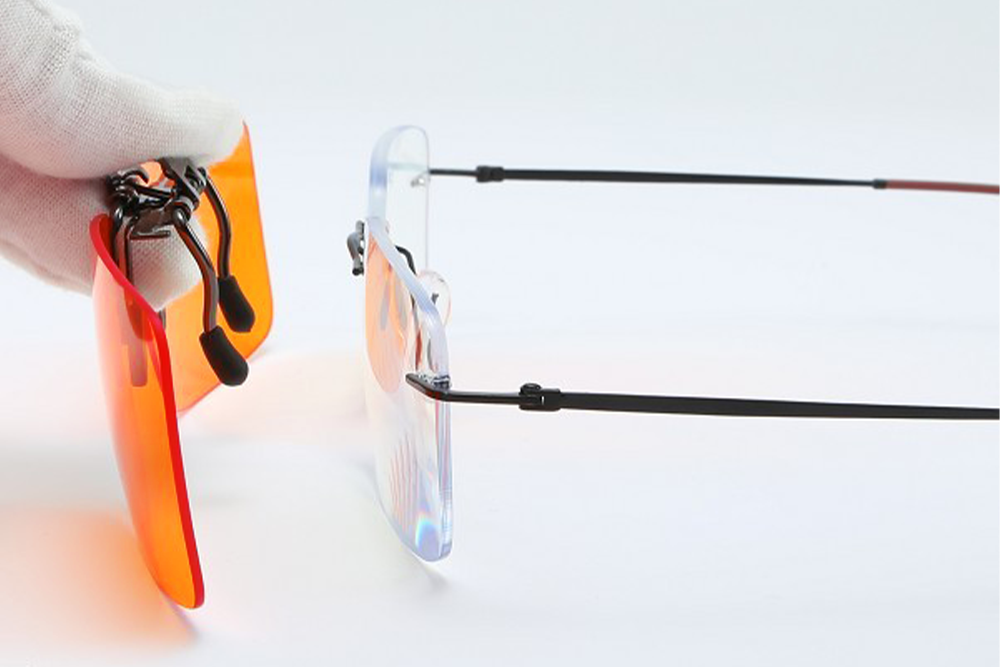 Clip On Blue Light Blocking Glasses